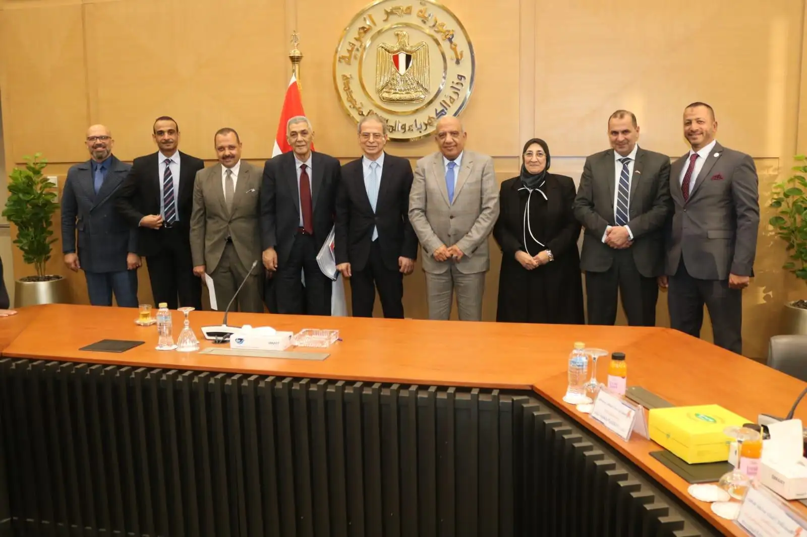 ''وزير الكهرباء'' يترأس الجمعية العامة للشركة القابضة لكهرباء مصر و يشيد بما تحقق على مدار العام الماضي ويطالب باستمرار خطة العمل لتحسين معدلات الأداء