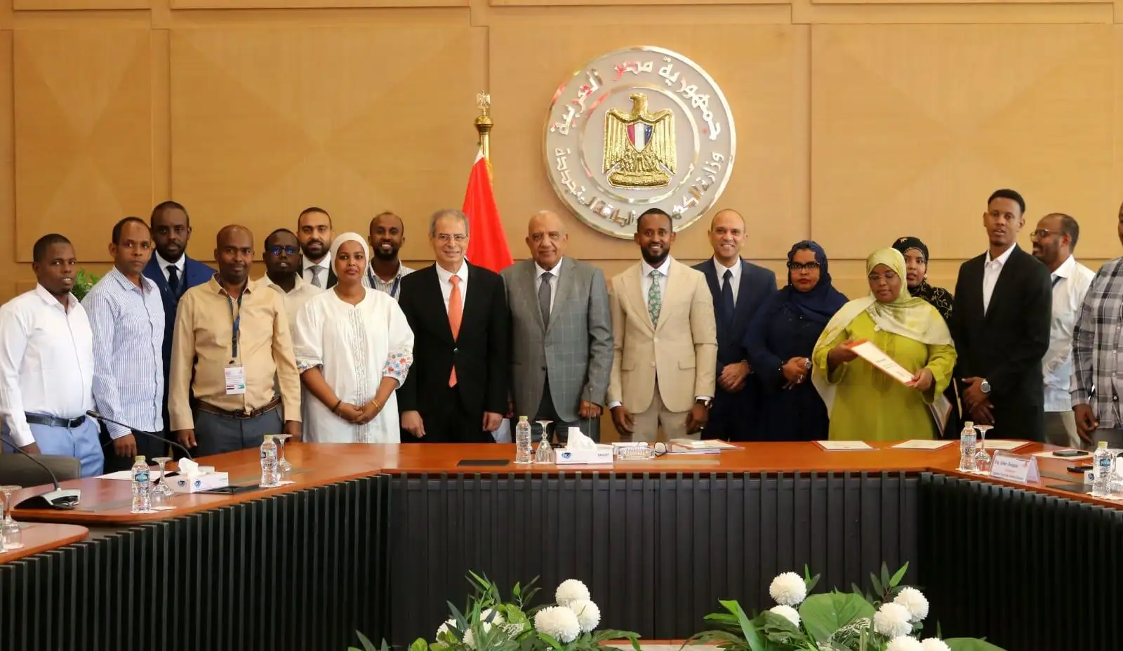 ''وزير الكهرباء'' يشهد احتفالية تخريج 16 متدربا من دولة ''جيبوتي'' في مجالات تحسين كفاءة الطاقة في مرافق الكهرباء و الأنظمة الحديثة للطاقة المتجددة وتصميم وتركيب أنظمة الطاقة الكهروضوئية