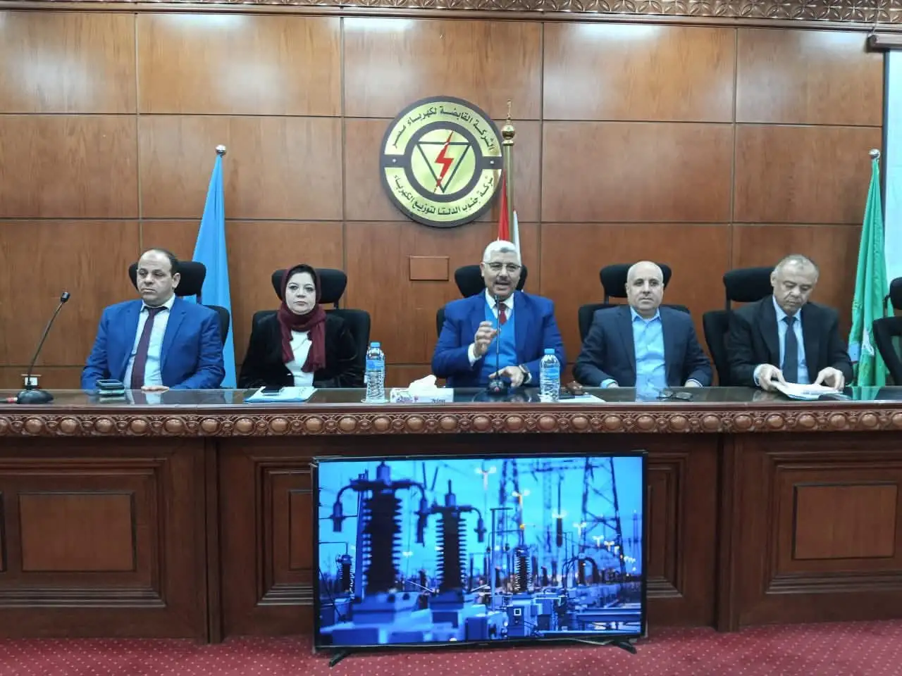 ''رئيس كهرباء جنوب الدلتا'' يعقد ندوة مع مأموري الضبطية القضائية ويؤكد على تطبيق آليات جديدة لدعم المجتهدين